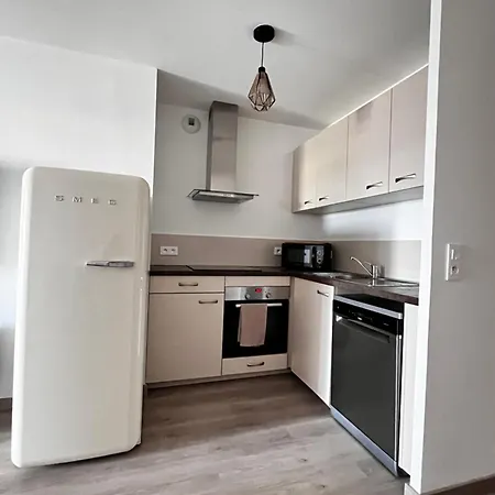 Place De Parking En Sous Sol Privatif Apartamento *