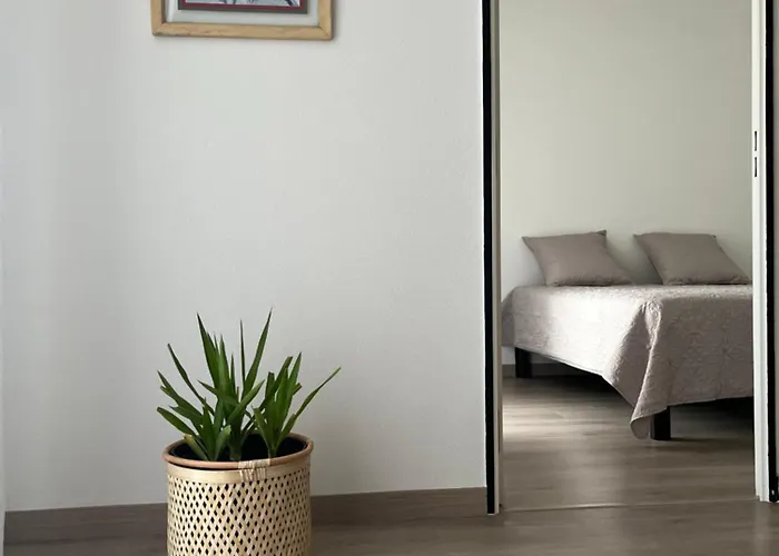 Place De Parking En Sous Sol Privatif *