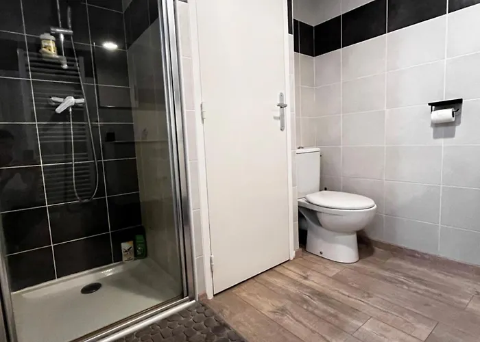 Apartmán Place De Parking En Sous Sol Privatif