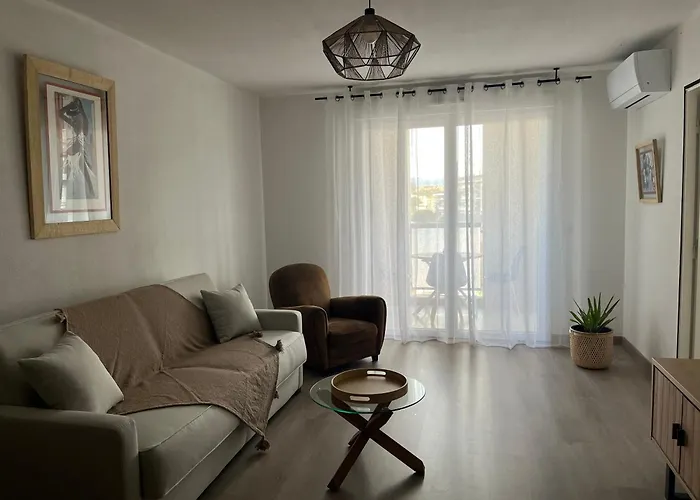 Place De Parking En Sous Sol Privatif *